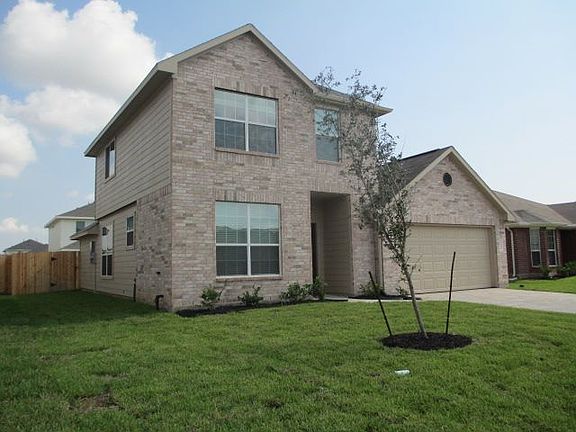 3rd image of 2606 Montecito Ln