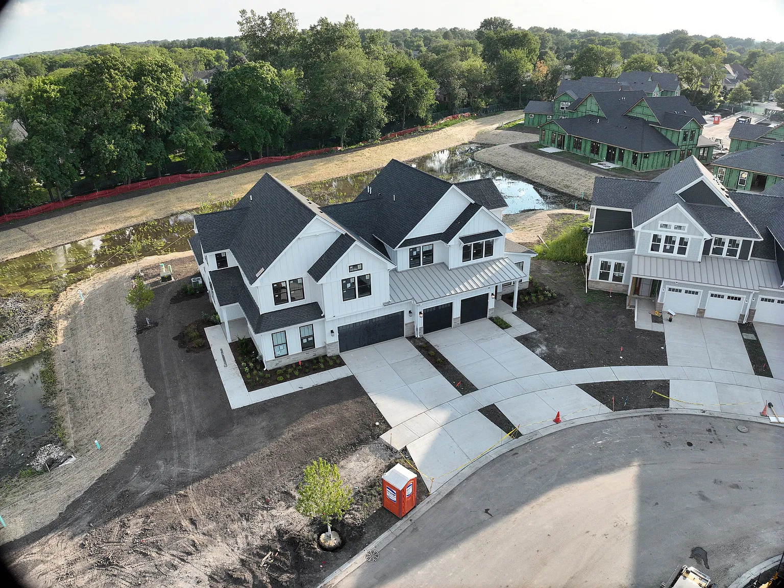Residences at Charlie Court — Photo 2