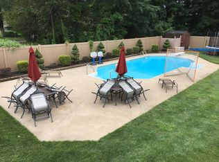 115 N Curtis Pl, Toms River, NJ