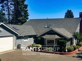 5812 Athens Beach Rd NW, Olympia, WA 98502