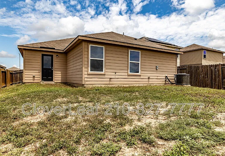 15266 Snug Harbor Way — Photo 30