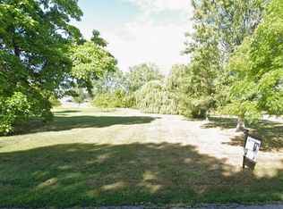 Hamilton St, Albion, NY 14411