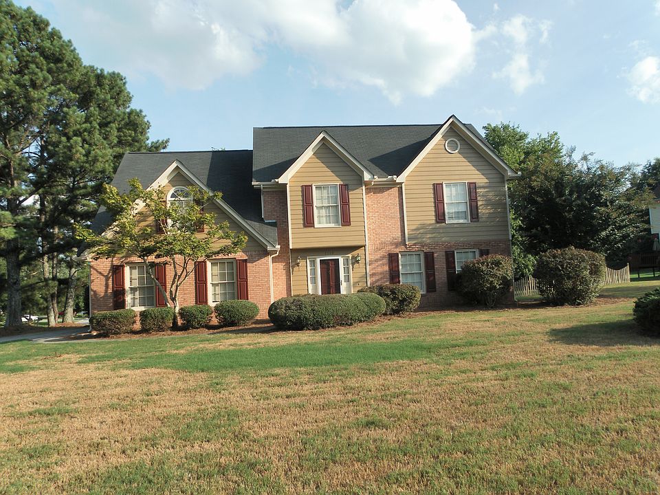 1st image of 2340 Waterford Ln