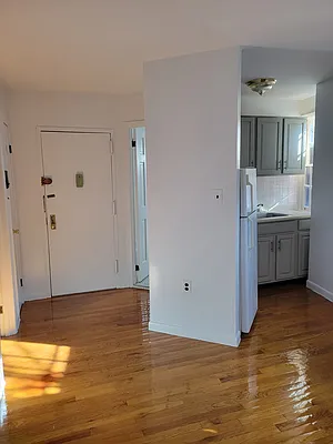 Rented by JMK Realty | media 5