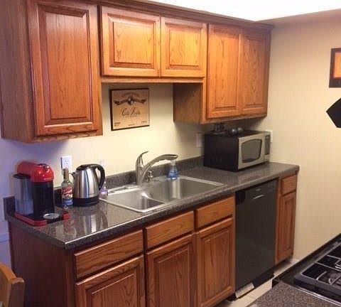 5th image of 10636 Cuatro Vistas Dr APT A