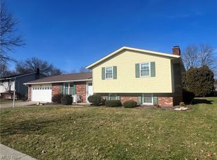 149 Calico Dr, Dover, OH