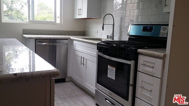 kitchen granite countertop
