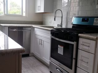 870 S Norton Ave APT 5, Los Angeles, CA 90005