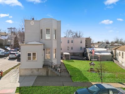 83 Centre Ave, Secaucus, NJ, 07094