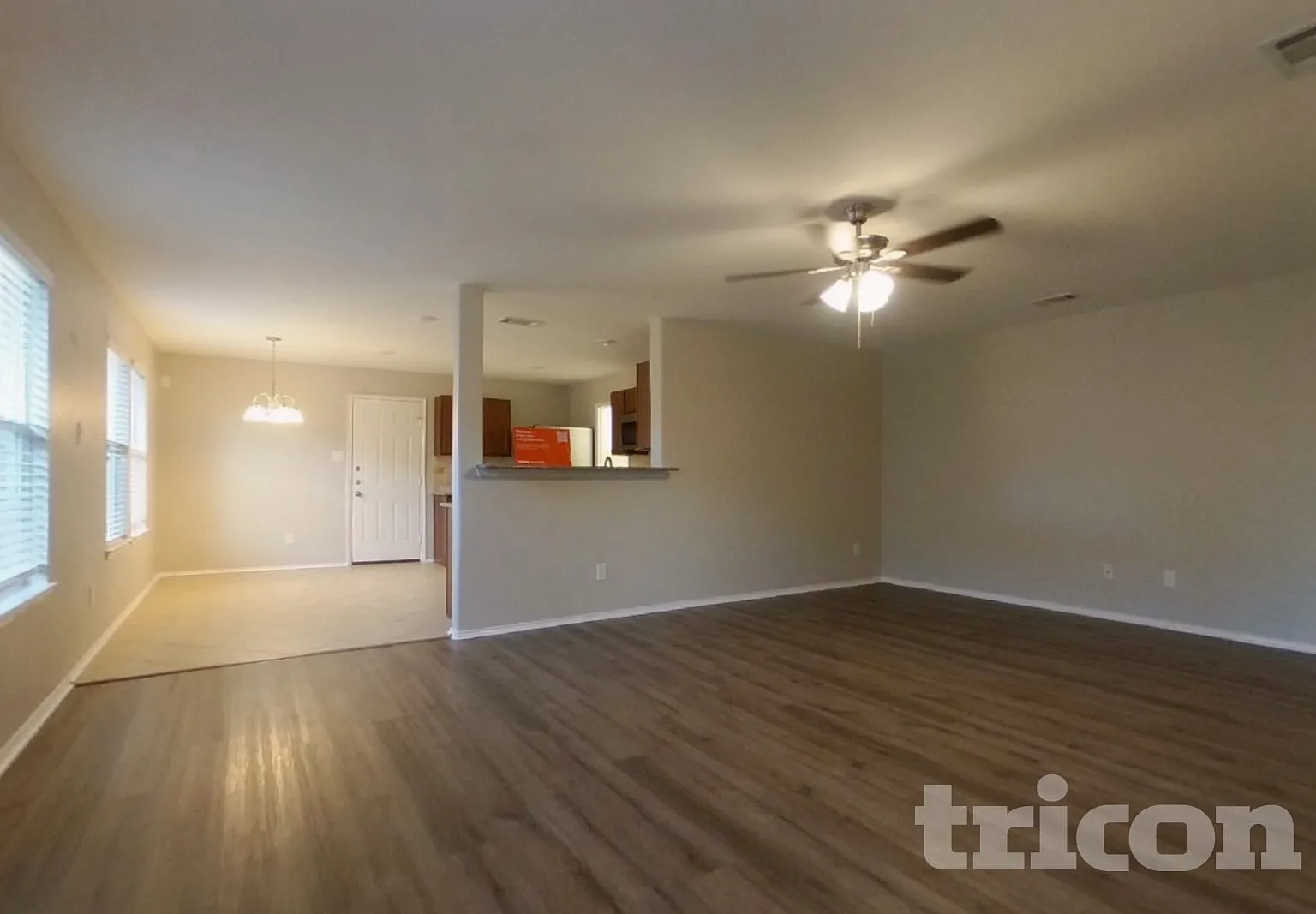 10317 Fossil Valley Drive Fort Worth TX — Photo 3
