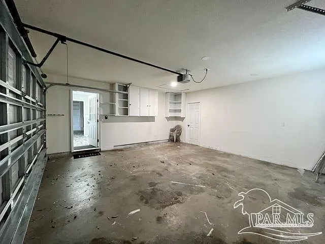 8100 Six Pence Dr — Photo 11