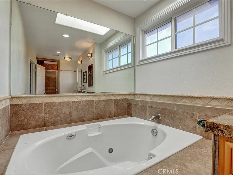 25262 Tasman Rd — Photo 28