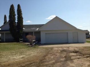 302 E Baker Rd, Hope, MI 48628