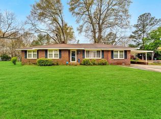 502 Fairview Rd, Laurens, SC 29360