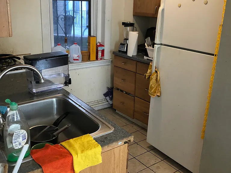 360 Riverway — Photo 87