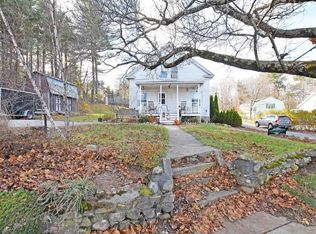 16 Rivulet St, Uxbridge, MA 01569