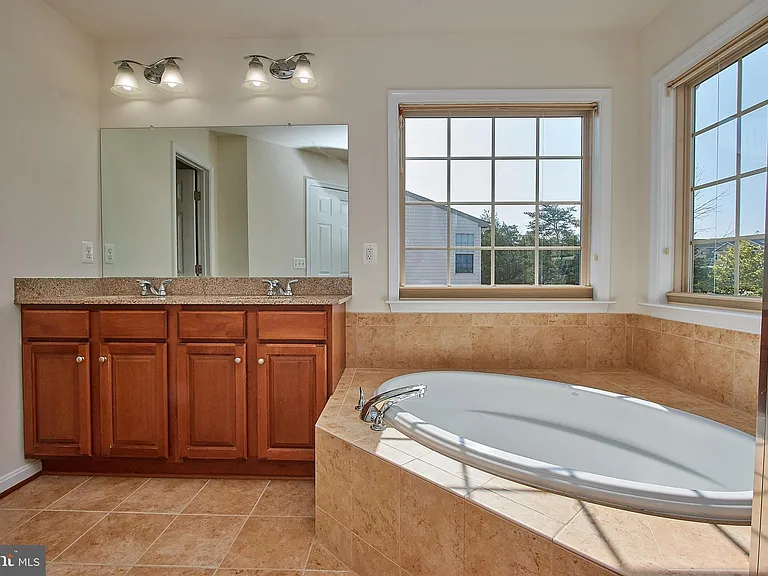 42649 Macauley Pl — Photo 19