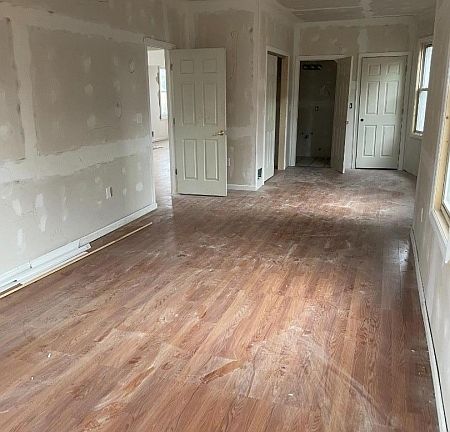 4th image of 675 Park Ave