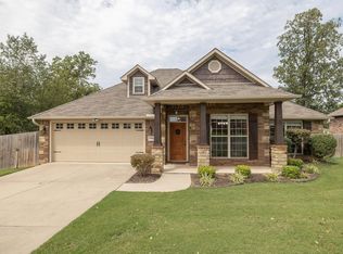 1005 Piper St, Cave Springs, AR 72718