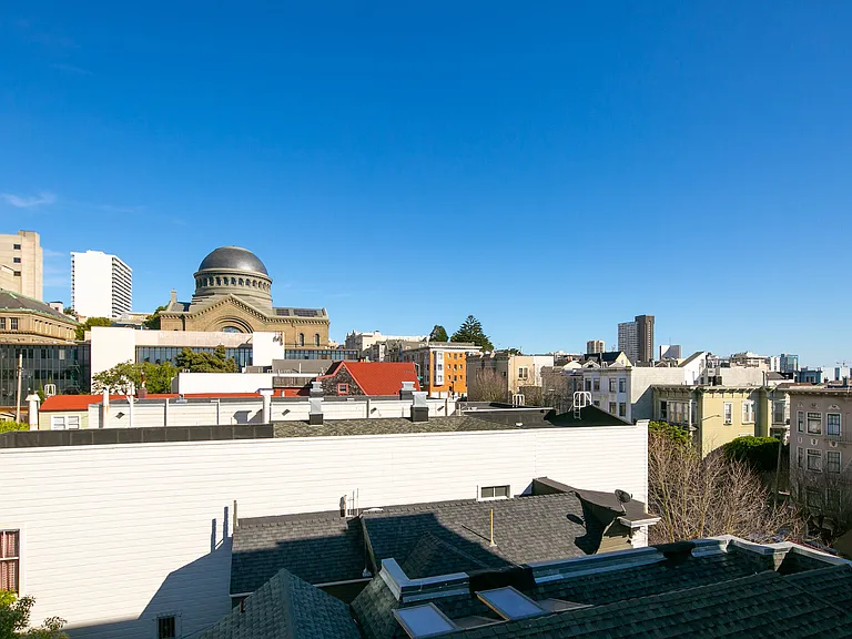 2380 California St — Photo 19