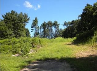 41 Sturbridge Rd, Brimfield, MA 01010