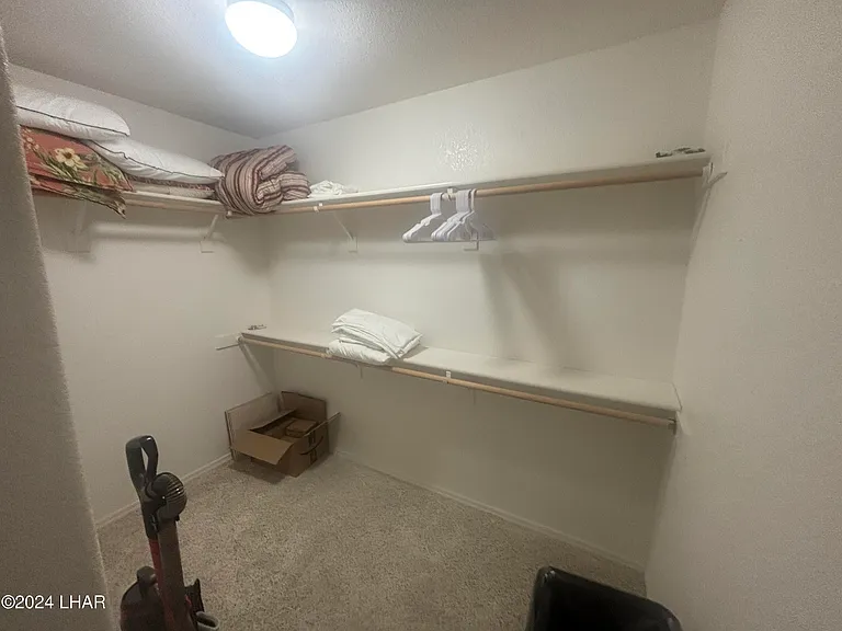 140 Lafayette Ln — Photo 14