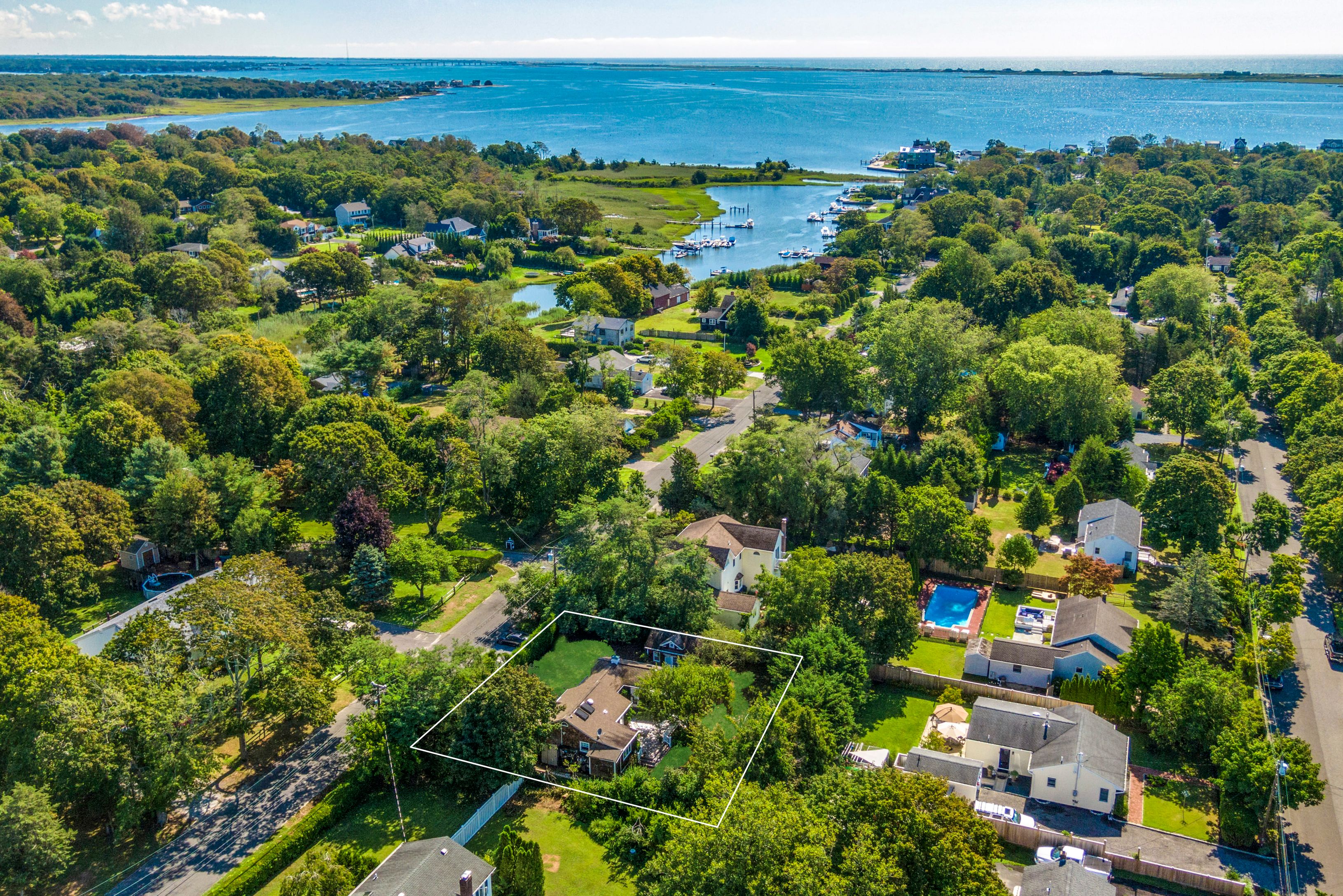 12 West End Ave in East Quogue Out East