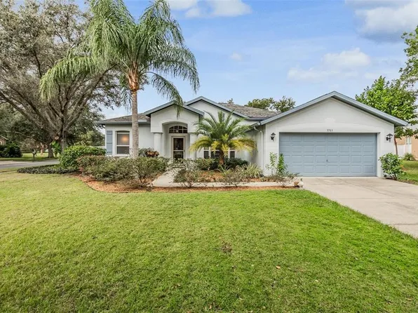 3705 Barnhouse Pl, Valrico, FL 33596