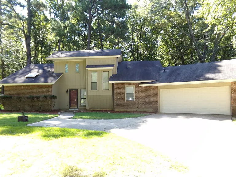 1002 Chase Ln — Photo 22