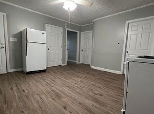 18 Cartier St #2, Manchester, NH 03102
