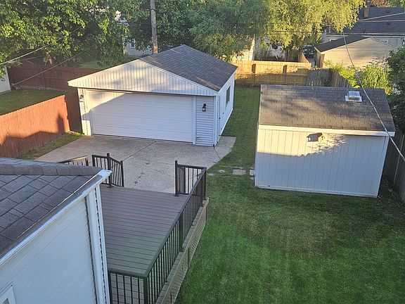 4th image of 1608 Bauman Ave