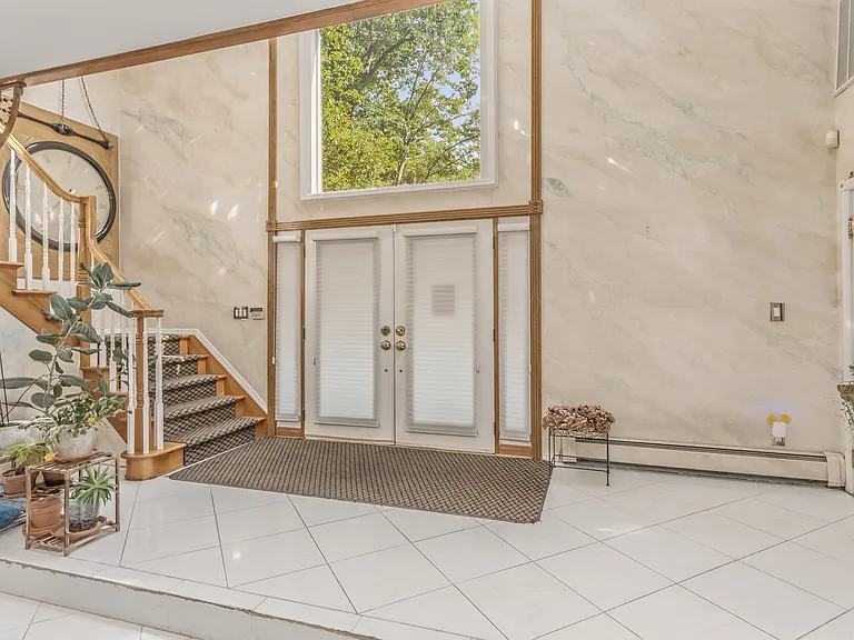 1 Brothers Ct — Photo 14