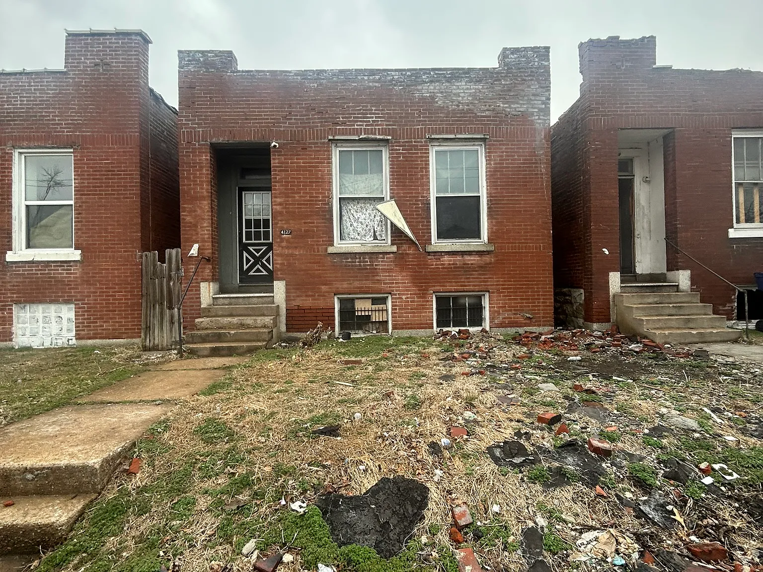 2 bed, 1034 sqft, $550 — Photo 1