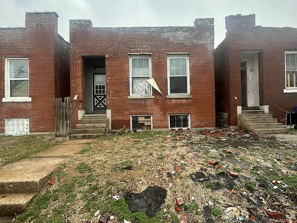 4127 Turner Ave