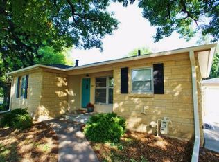 5901 Gillan Rd, Lincoln, NE 68505