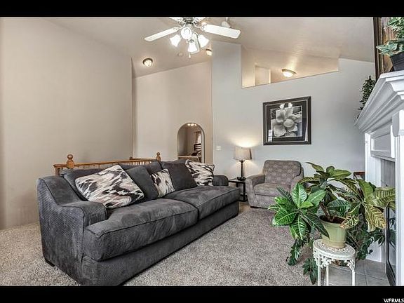 2nd image of 4461 N Country Wood Dr