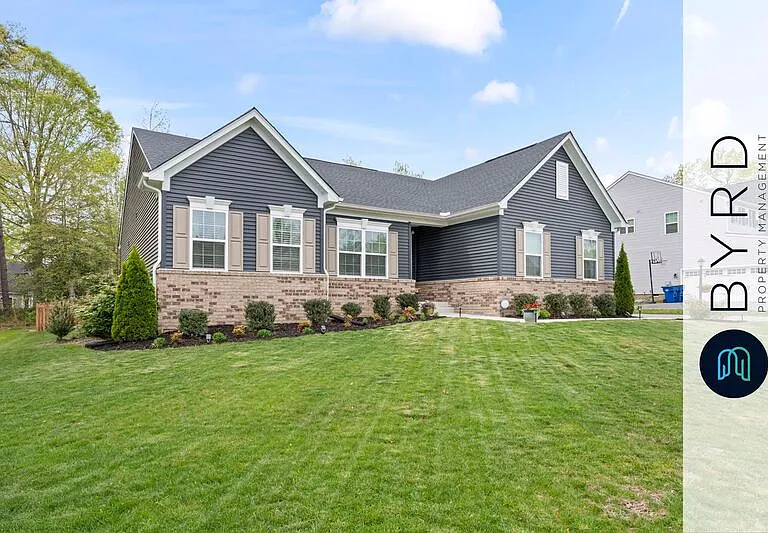 4900 Sir Sagamore Dr — Photo 3