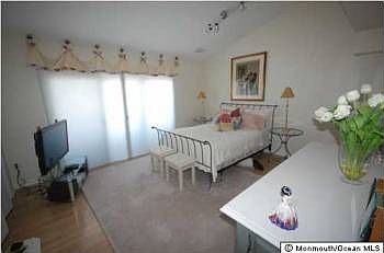 3rd image of 1266 Ocean Ave Unit 10