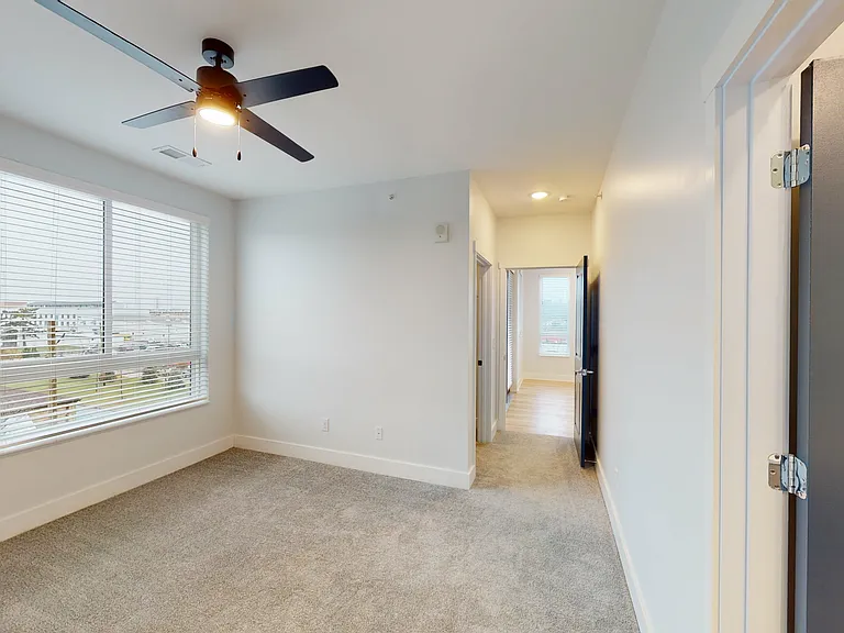 Factory 52 Apartments — Photo 31