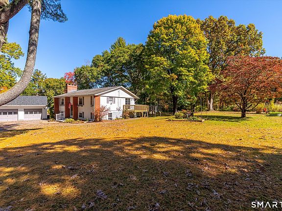3rd image of 144 Pickett Road