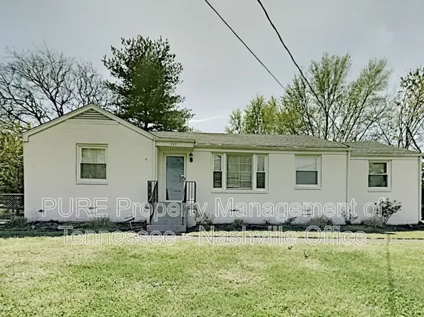 537 Whispering Hills Dr, Nashville, TN 37211