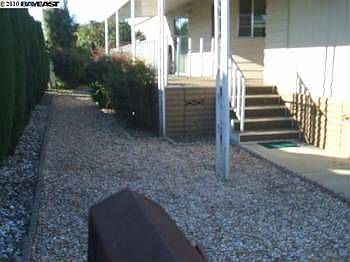 2nd image of 113 Madrone Way