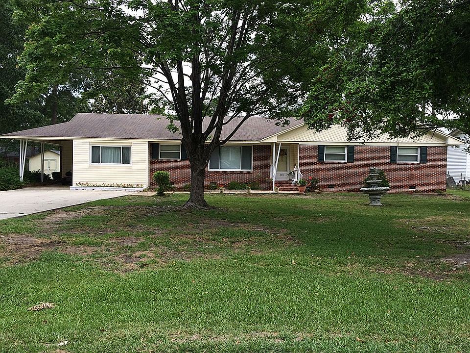 1st image of 1911 Longwood Dr