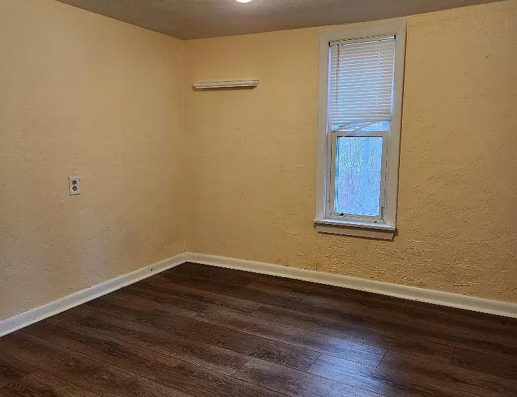 3 Chase St — Photo 17