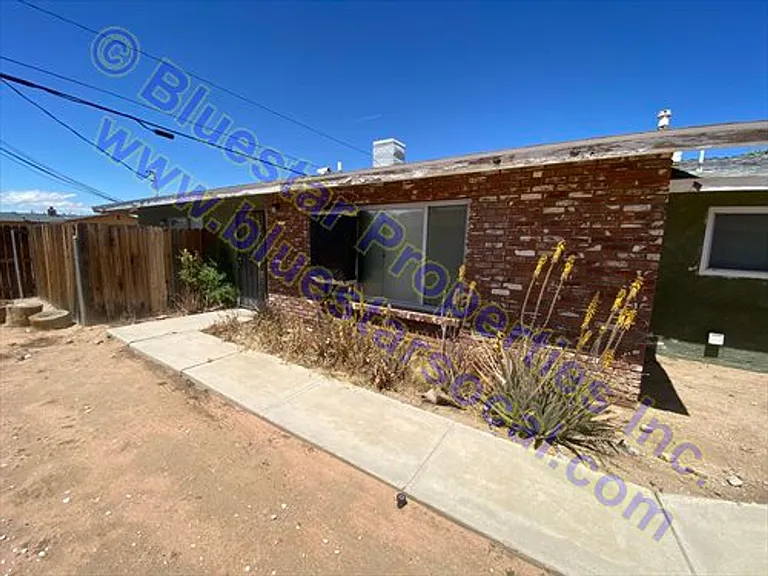 13410 Navajo Rd — Photo 11
