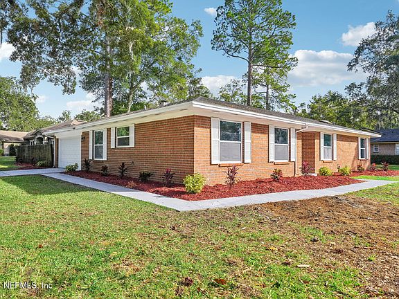 4th image of 12943 MANDARIN POINT Lane