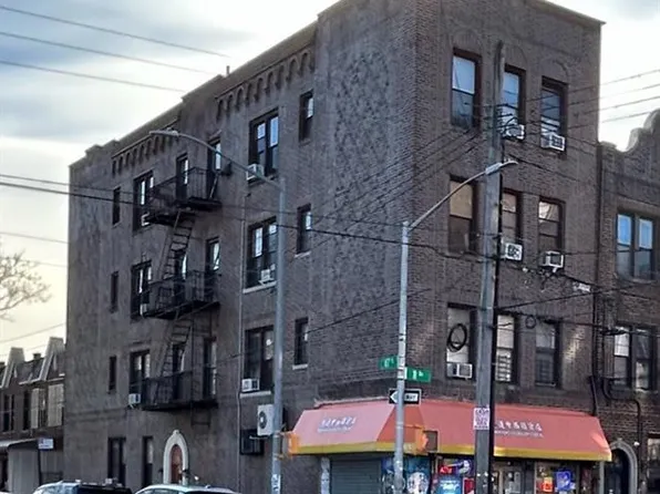6701 8th Ave, Brooklyn, NY 11220