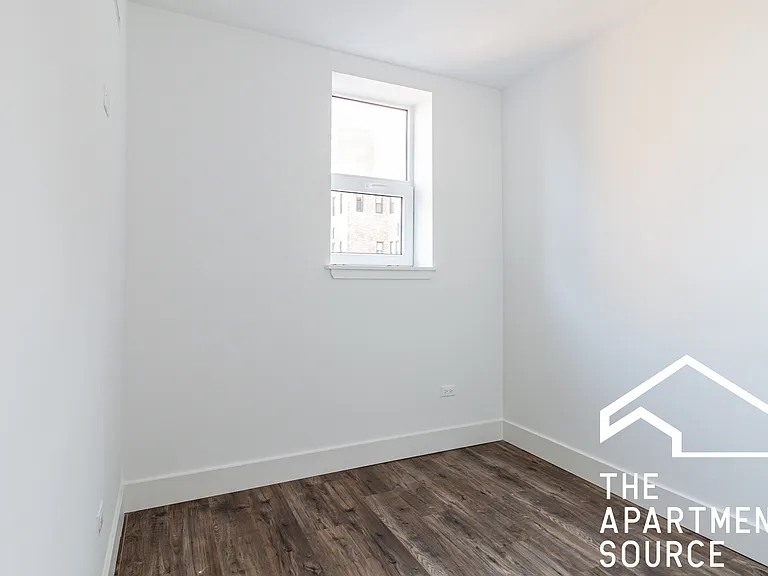 941 W Carmen Ave #609 — Photo 7