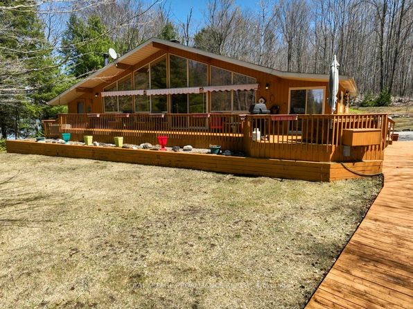 2674 Smith Rd, North Frontenac, ON K0H 1C0