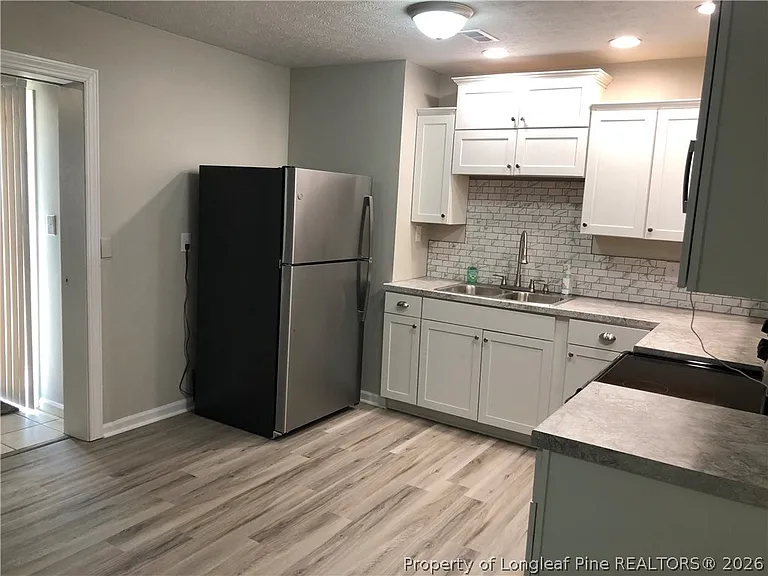 6341 Rockford Dr — Photo 3